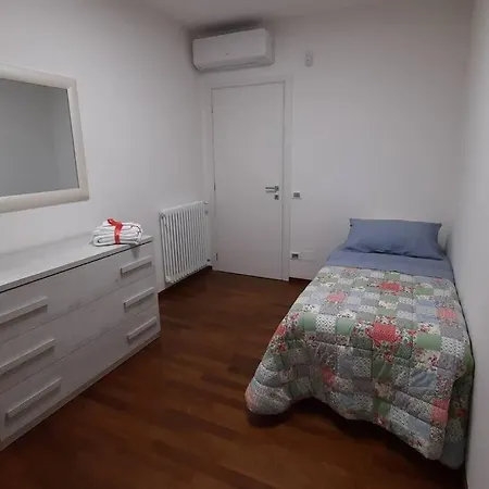 Lovely Apartman *
